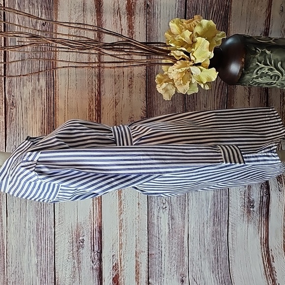 NWT FREE ASSEMBLY STRIPED LONG SLEEVE BELTED BUTTON-UP SHIRT DRESS - Picture 4 of 15